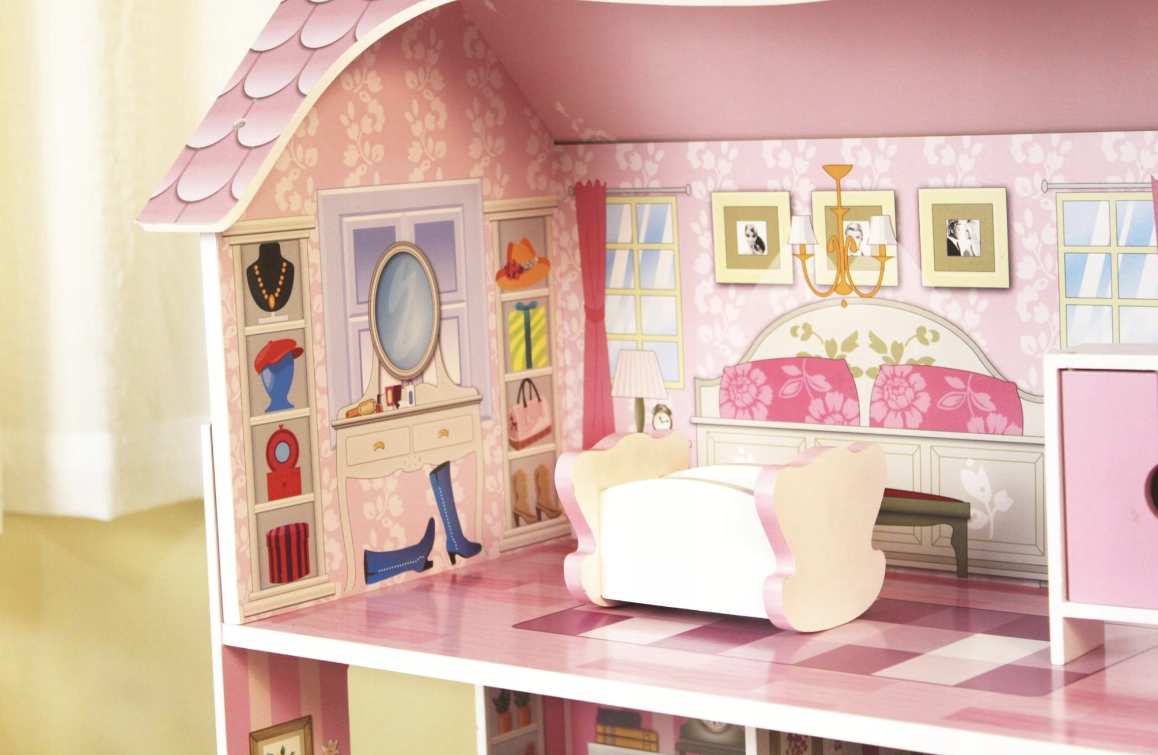 Кукольный домик деревянный PinkPalace с мебелью и террасой (2796175897) - фото 12 Кукольный домик деревянный PinkPalace с мебелью и террасой (2796175897) - фото 12