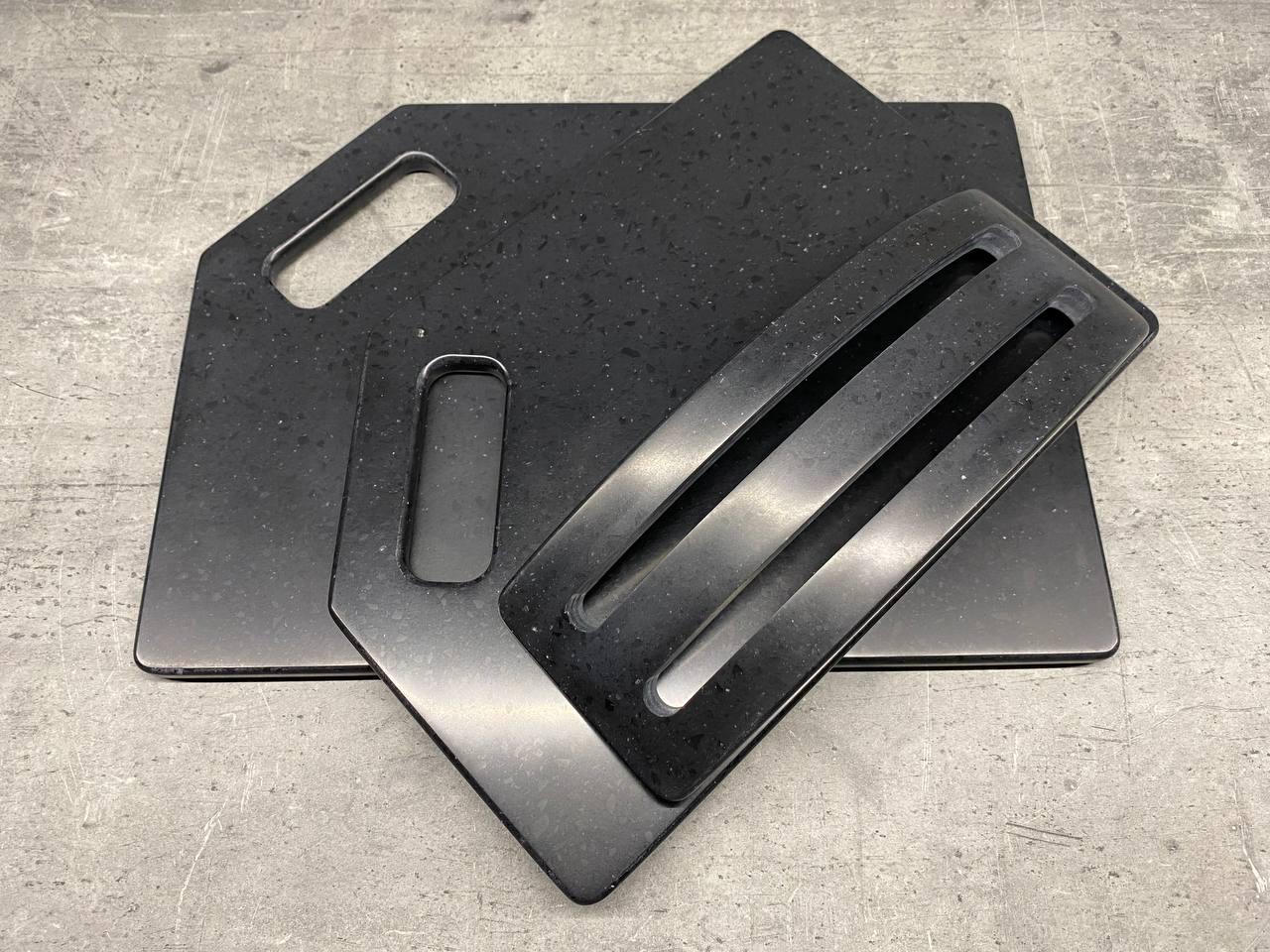 Набір дощок кухонних Gluttony зі штучного каменю на підставці 2 шт. (217) - фото 3 Набір дощок кухонних Gluttony зі штучного каменю на підставці 2 шт. (217) - фото 3