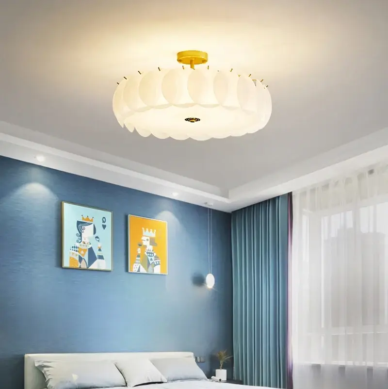 Люстра LED Лилия 5012 Золотой