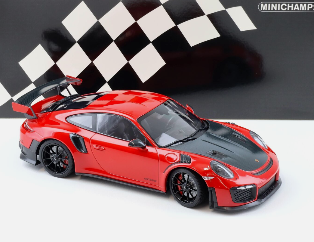 Модель автомобиля Minichamps Porsche 911/991.2 GT2 RS 1:18 Red/Black (155068307)