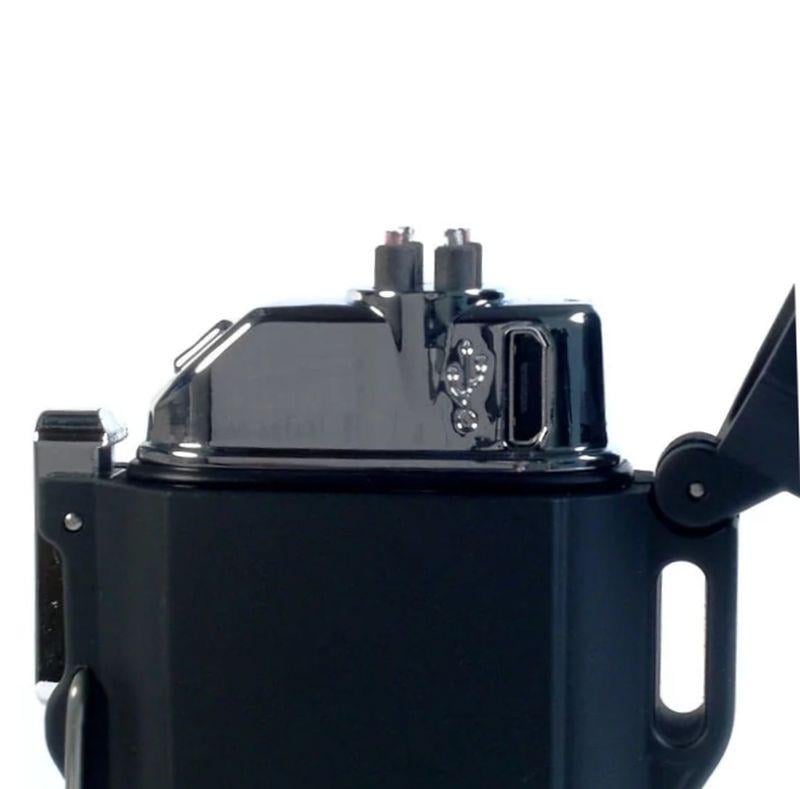 Запальничка електрична Dragon WARIOR вологостійка з ліхтариком та 2 плазмовими дугами Чорний - фото 2 Запальничка електрична Dragon WARIOR вологостійка з ліхтариком та 2 плазмовими дугами Чорний - фото 2