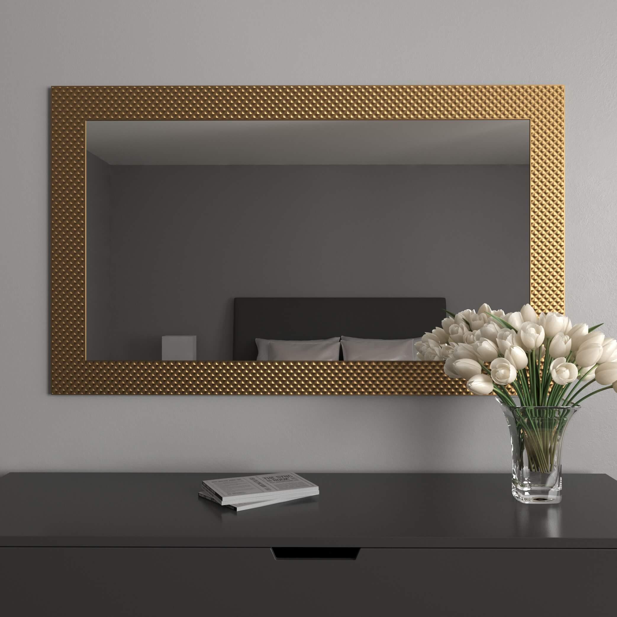 Зеркало настенное Black Mirror в багетной раме 156x56 см Золотой (8518В-273)