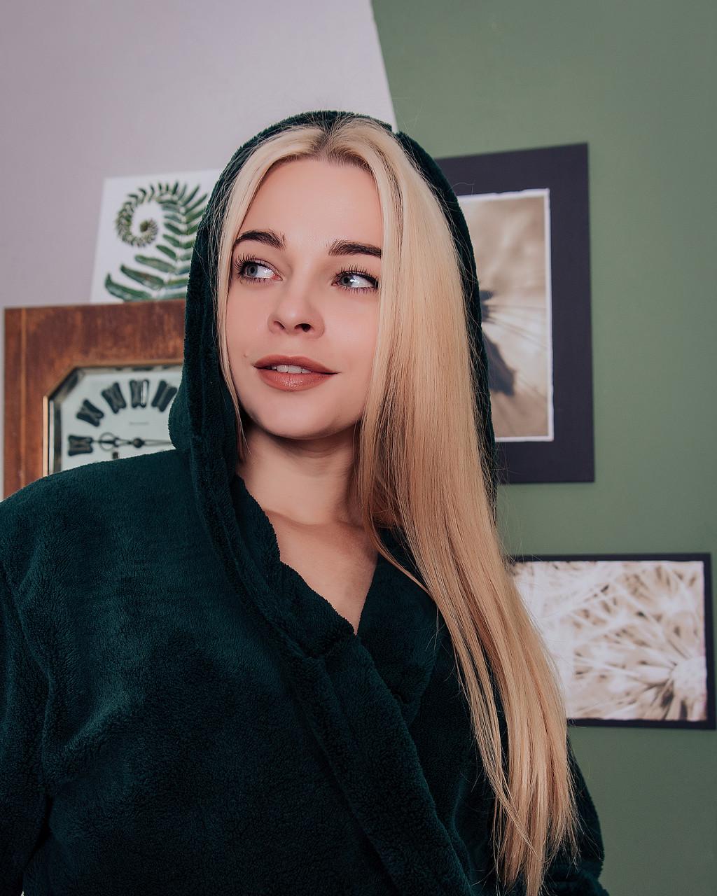 Халат женский махровый на запах с капюшоном Бутылочный 6XL (62-64) - фото 5 Халат женский махровый на запах с капюшоном Бутылочный 6XL (62-64) - фото 5