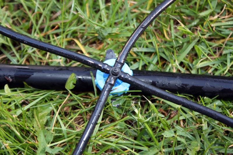 Капельница садовая Presto-PS компенсированная на 8 л/ч (PCT-0108) - фото 7 Капельница садовая Presto-PS компенсированная на 8 л/ч (PCT-0108) - фото 7