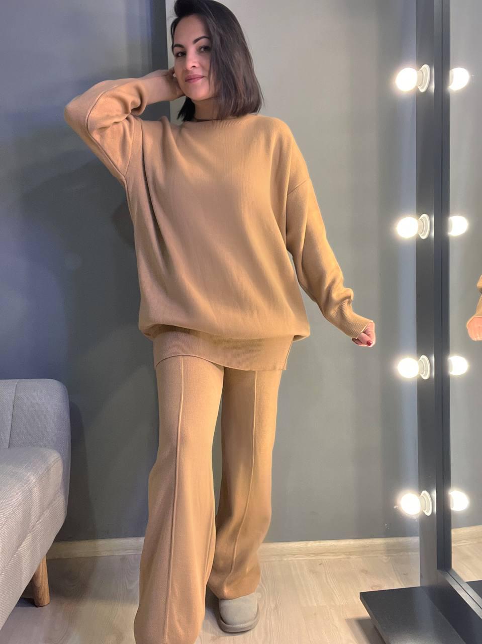 Костюм жіночий MY FASHION 202401-101 брюки зі стрілкою шнурок та светр OS Карамель (888) - фото 6 Костюм жіночий MY FASHION 202401-101 брюки зі стрілкою шнурок та светр OS Карамель (888) - фото 6