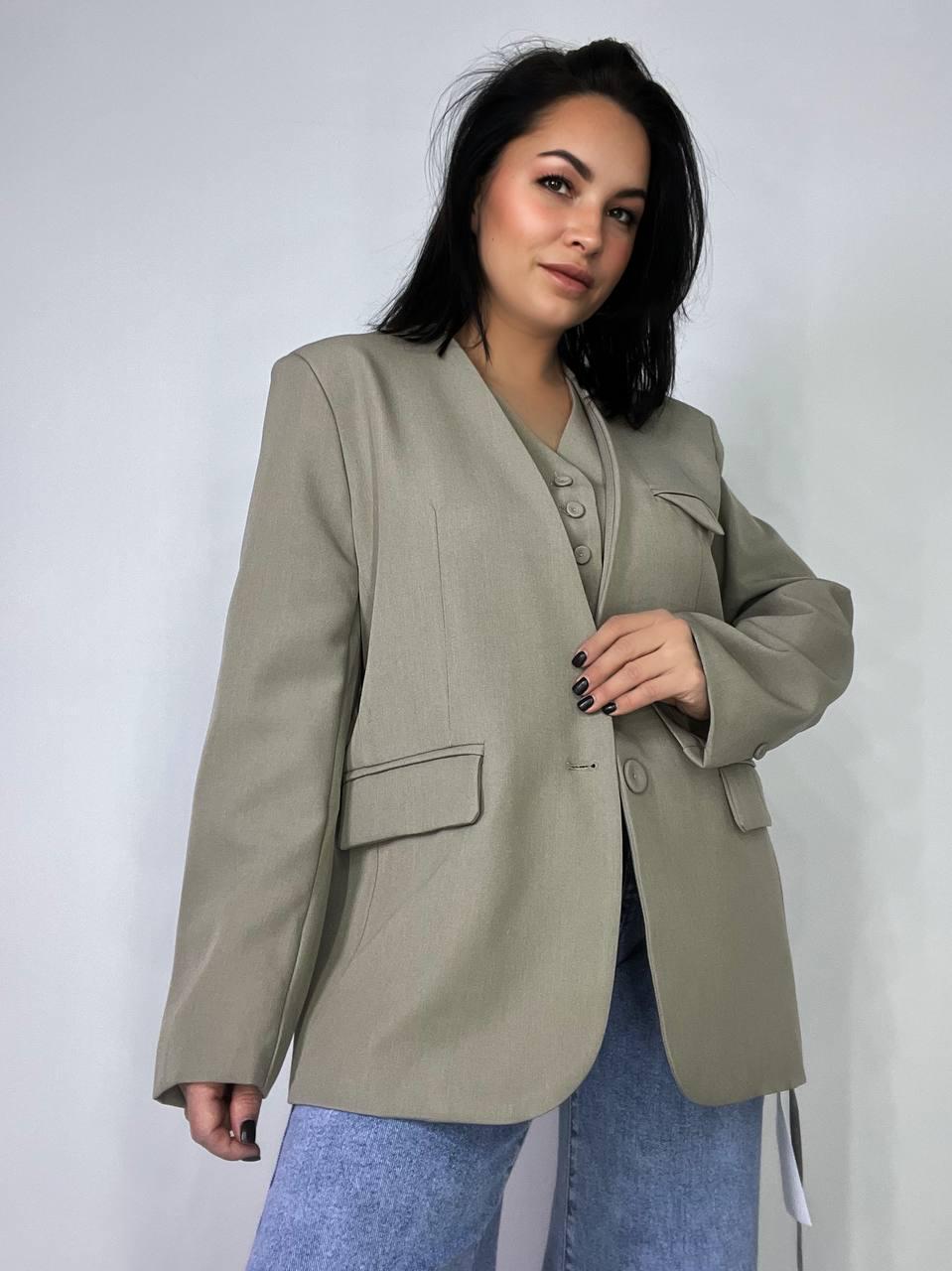 Піджак жіночий Qidian 9329 двійка імітація жилетки вільний широкий крій OS Бежевий (3770) - фото 8