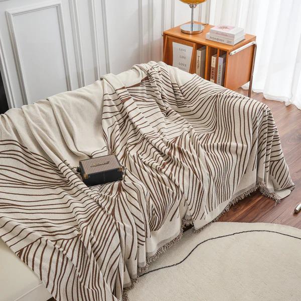 Плед покрывало на диван и кровать для мягкой мебели в коричневую полосу 180х230 см Бежевый - фото 2