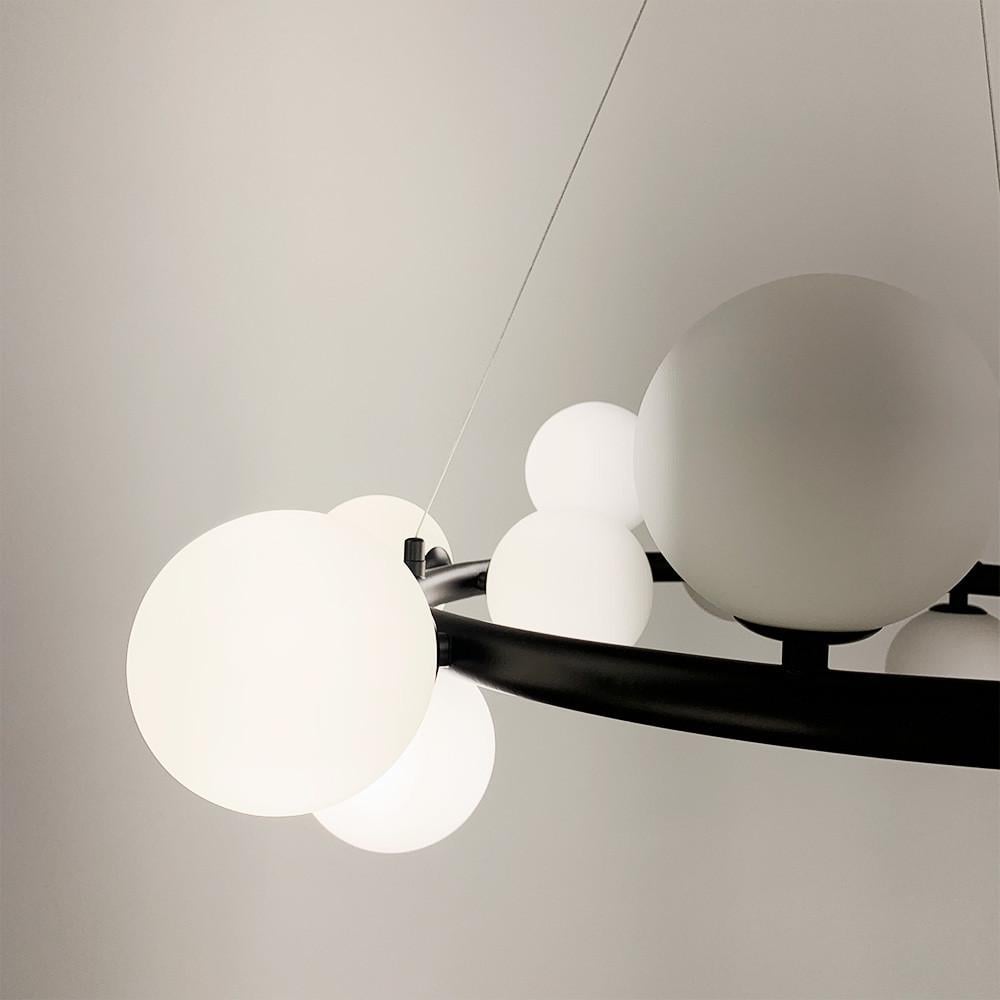 Люстра подвесная кольцевая на 15 белых плафонов - фото 5