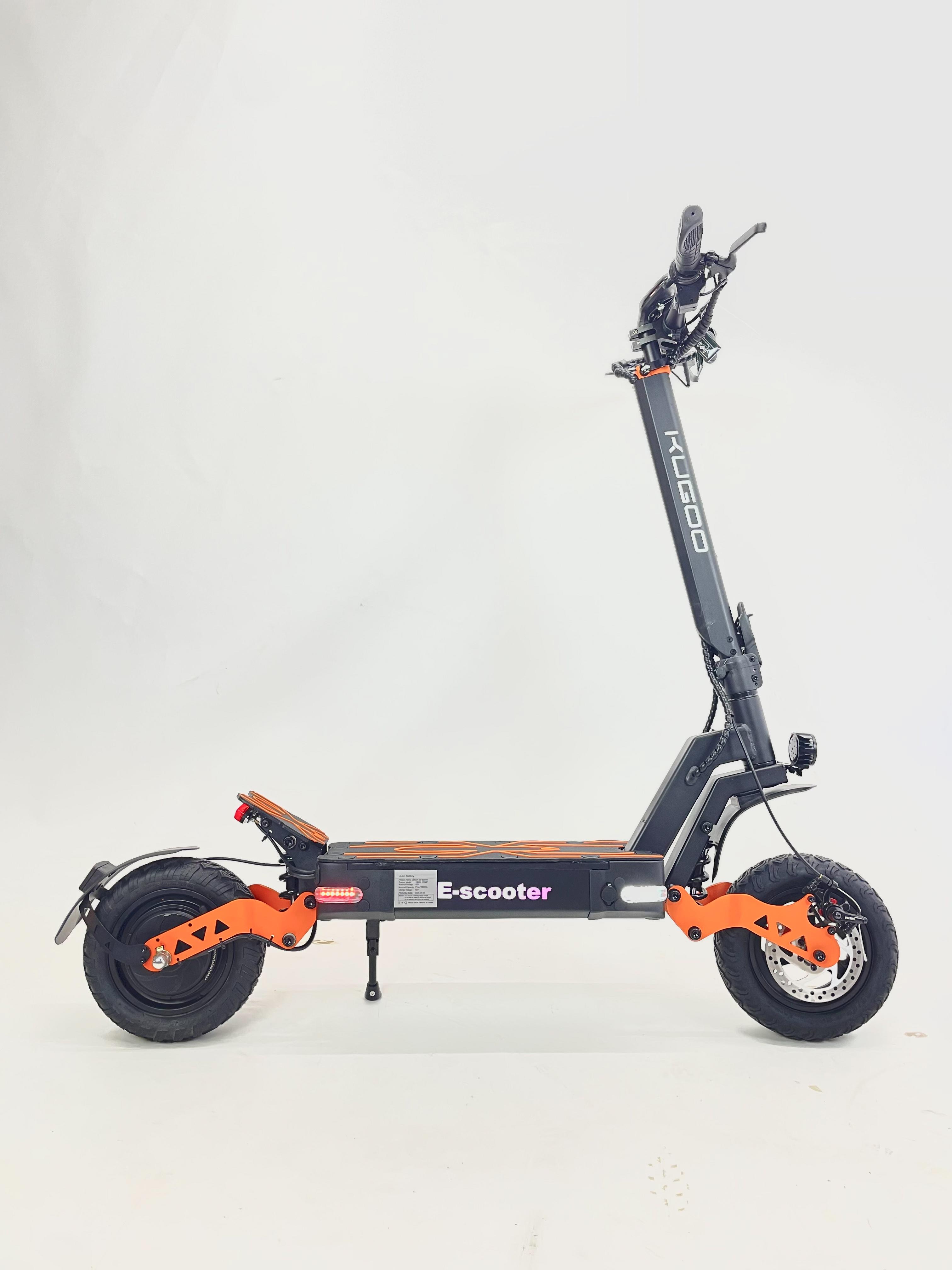 Электросамокат с сиденьем Kugoo E-scooter 2000W 48V 21Ah - фото 3 Электросамокат с сиденьем Kugoo E-scooter 2000W 48V 21Ah - фото 3