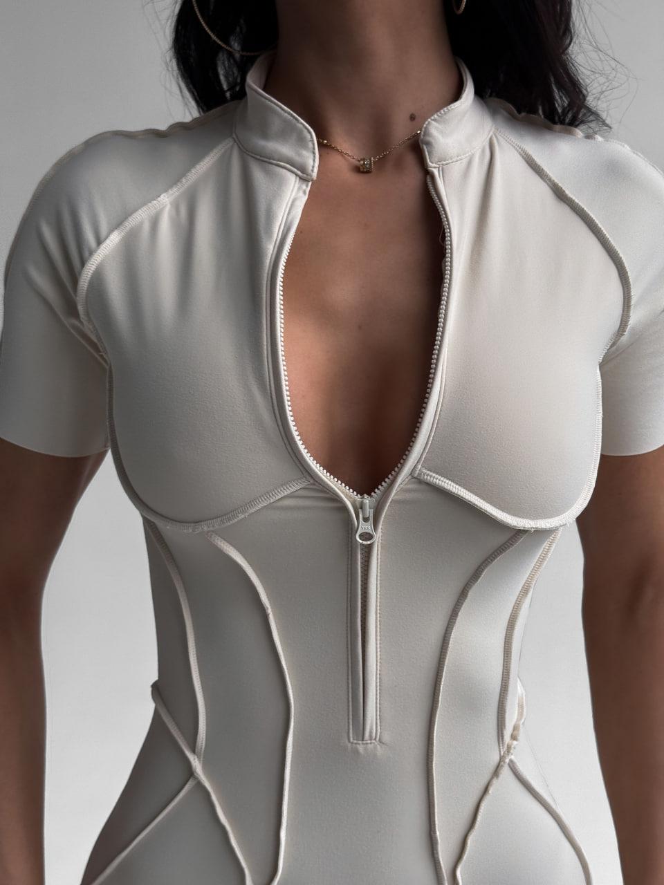 Комбінезон-велосипедки спортивний зі швами назовні з чашками без пуш-ап L Бежевий (MJBSH02L) - фото 8 Комбінезон-велосипедки спортивний зі швами назовні з чашками без пуш-ап L Бежевий (MJBSH02L) - фото 8