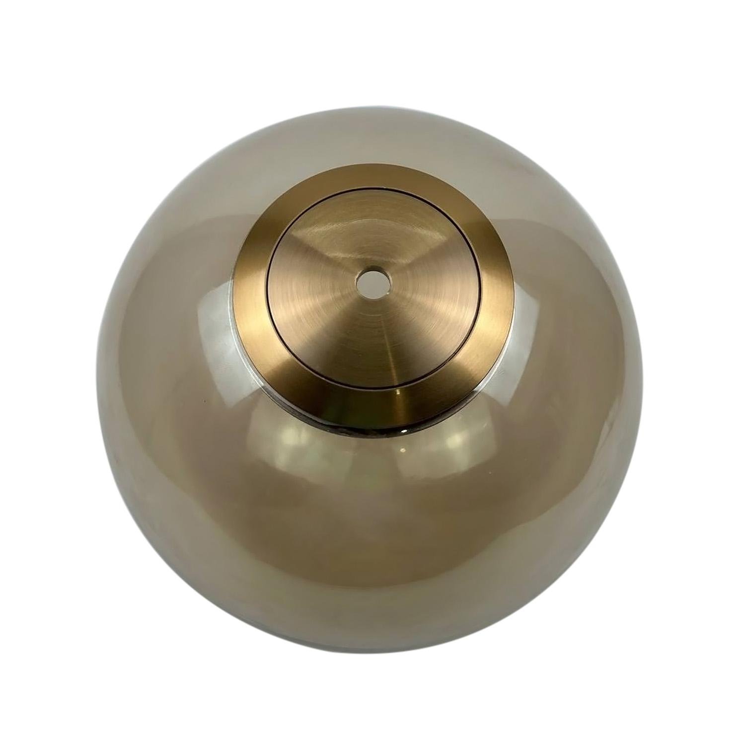 Плафон стеклянный Premium Bubble шар 200 мм Дымчатый - фото 2 Плафон стеклянный Premium Bubble шар 200 мм Дымчатый - фото 2