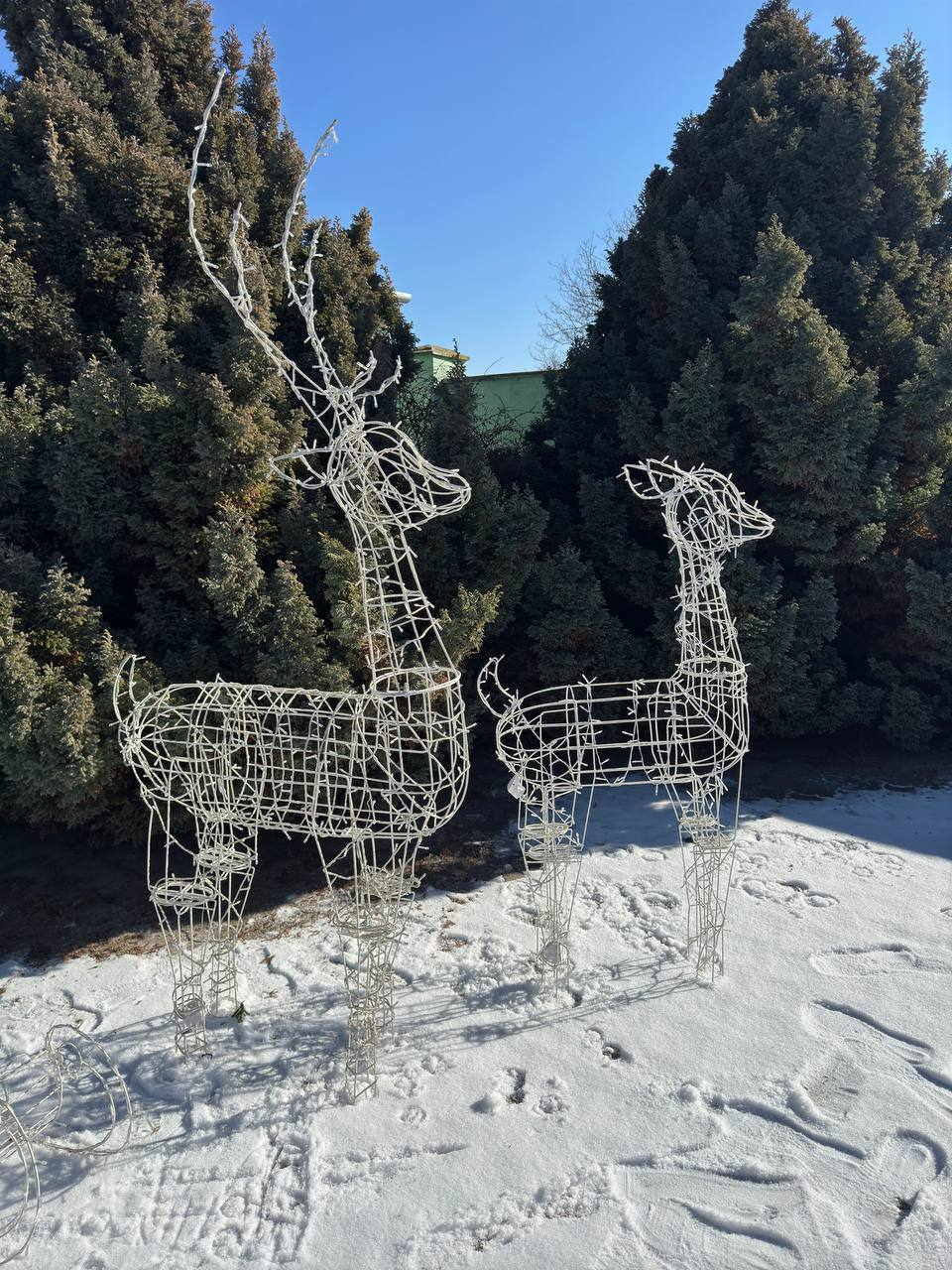 Фігура новорічна Світлодіодний олень 1,8 м (Ol18) - фото 5