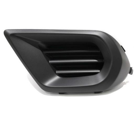 Решетка бампера AVTM Subaru Forester SJ 13- USA левая без отверстия для противотуманок (6728 915)