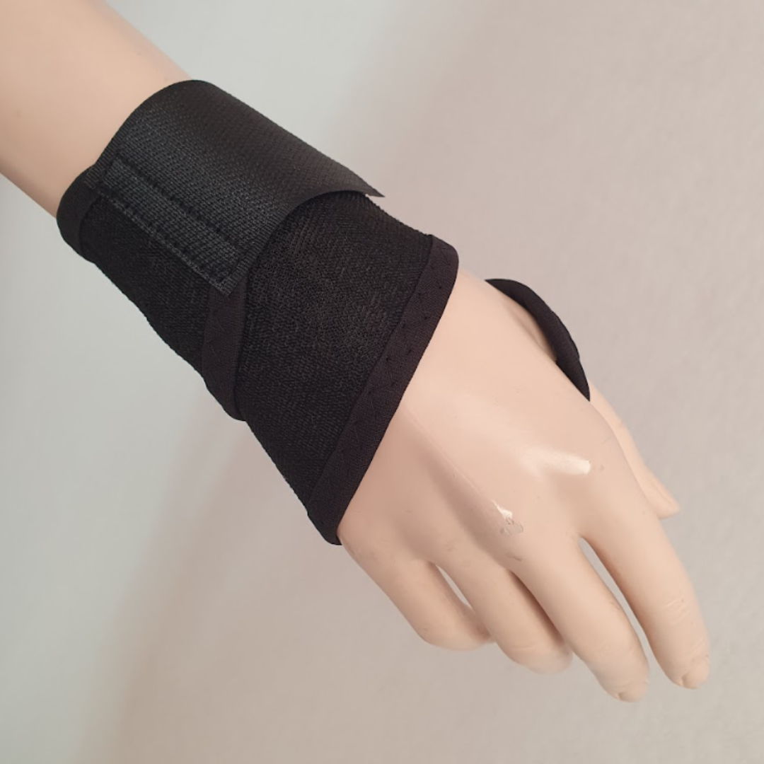 Фиксатор-бандаж для запястья YC SUPPORT WRIST WRAP с регулируемым эластичным ремешком (WW739) - фото 1