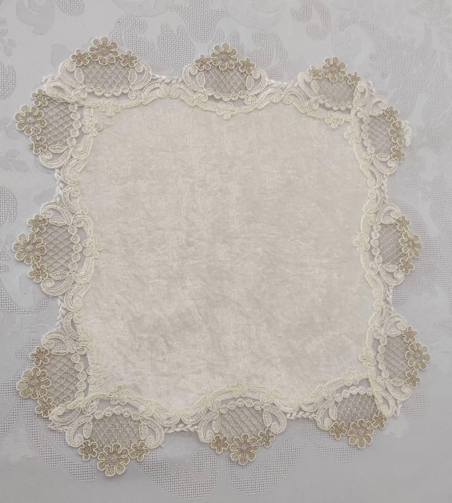 Салфетка велюровая Acme с кружевом 45x45 Damla Krem (CN10818)