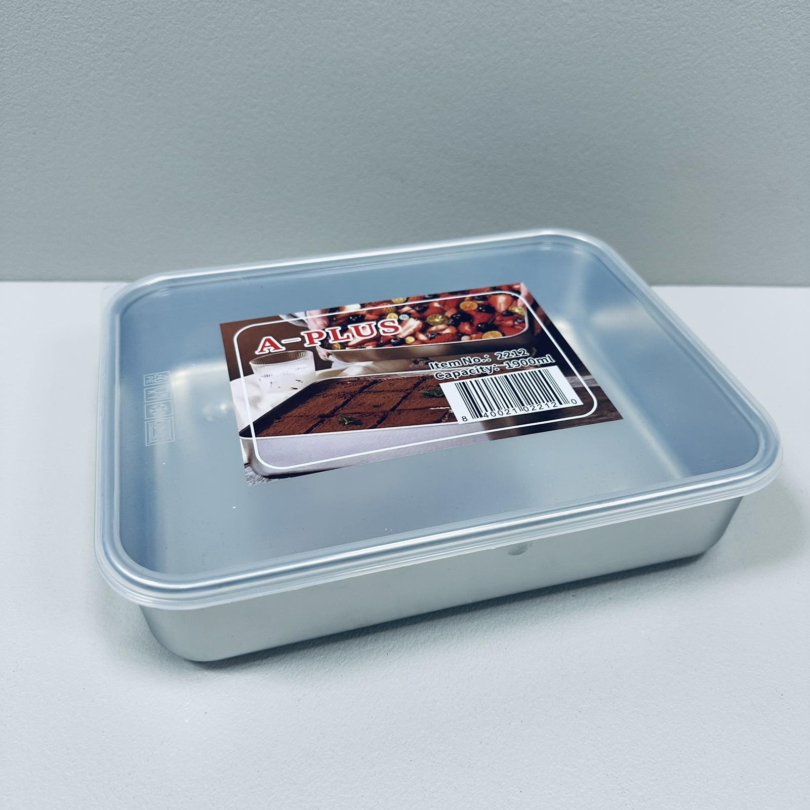 Лоток с крышкой A-Plus 2212 из нержавеющей стали 1900 мл 24,5х19х5,5 см Стальной (23583) - фото 4 Лоток с крышкой A-Plus 2212 из нержавеющей стали 1900 мл 24,5х19х5,5 см Стальной (23583) - фото 4