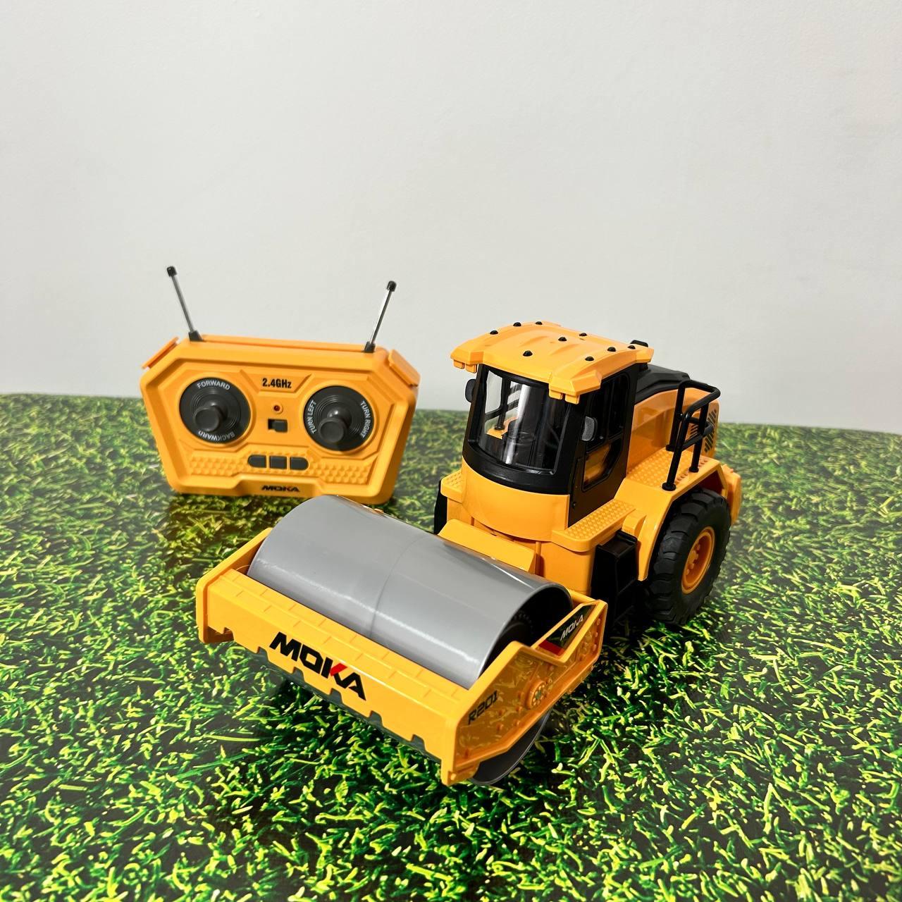 Іграшка дитяча Moka 2136 Каток на радіокеруванні акумуляторний (2590263622) - фото 6 Іграшка дитяча Moka 2136 Каток на радіокеруванні акумуляторний (2590263622) - фото 6