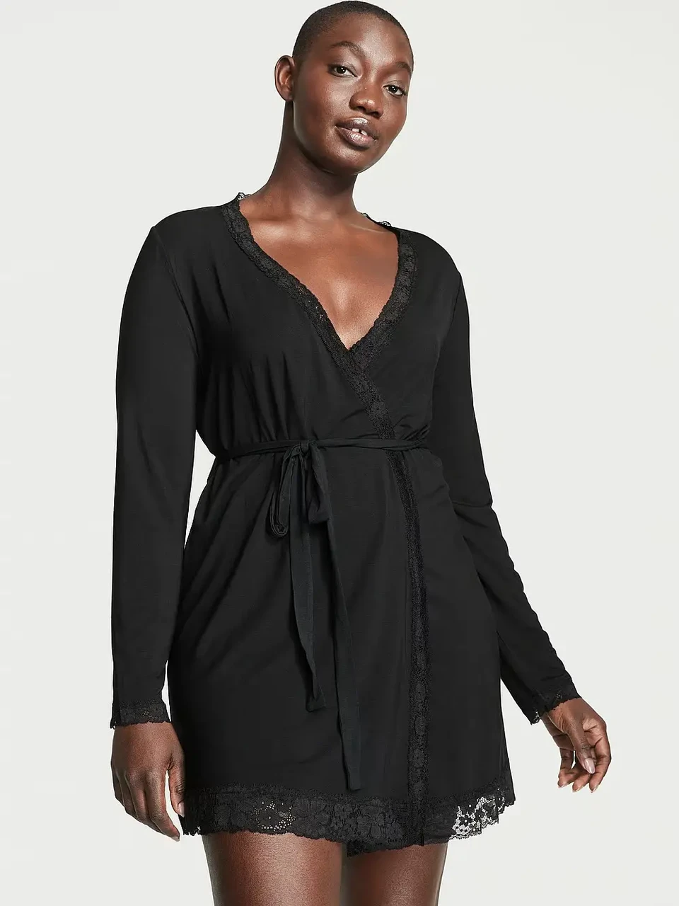Халат женский Victoria's Secret MODAL LACE-TRIM ROBE M/L Черный (2345617021) Халат женский Victoria's Secret MODAL LACE-TRIM ROBE M/L Черный (2345617021)