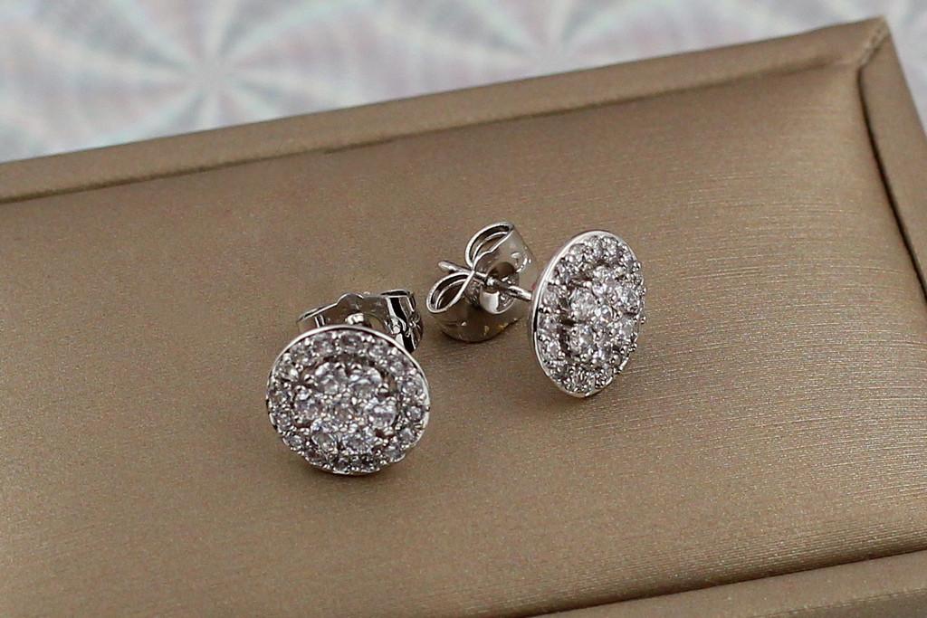 Серьги Xuping Jewelry Цветок в ободке из камней 10 мм Серебристый