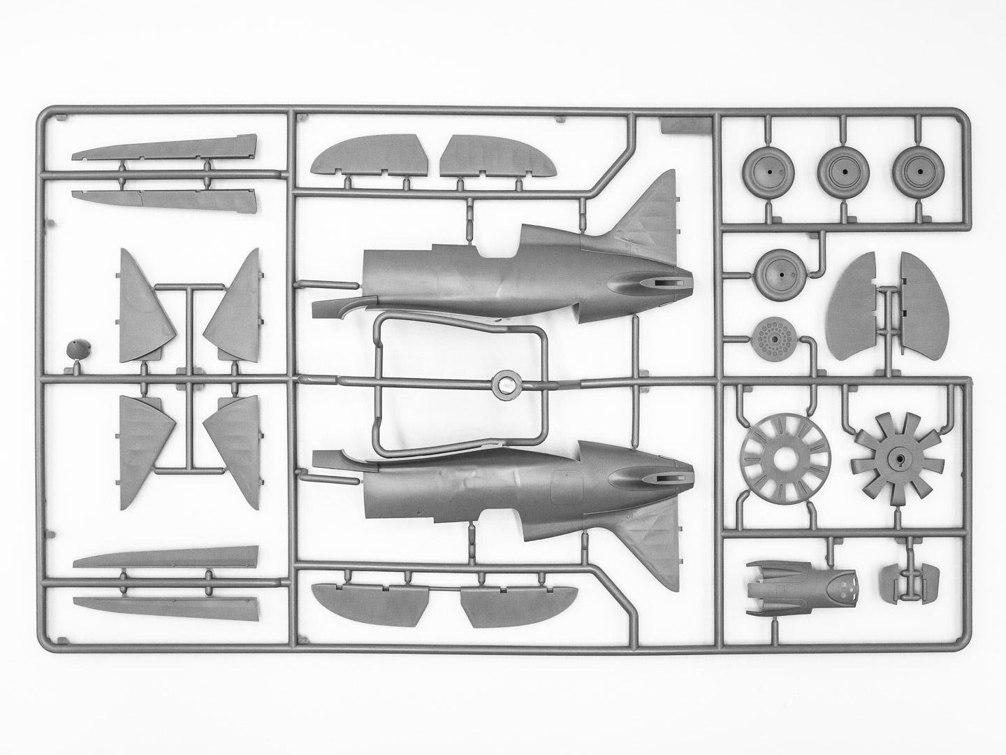 Сборная модель ICM I-16 тип 29 советский истребитель 2 Мировой войны (32003) - фото 3