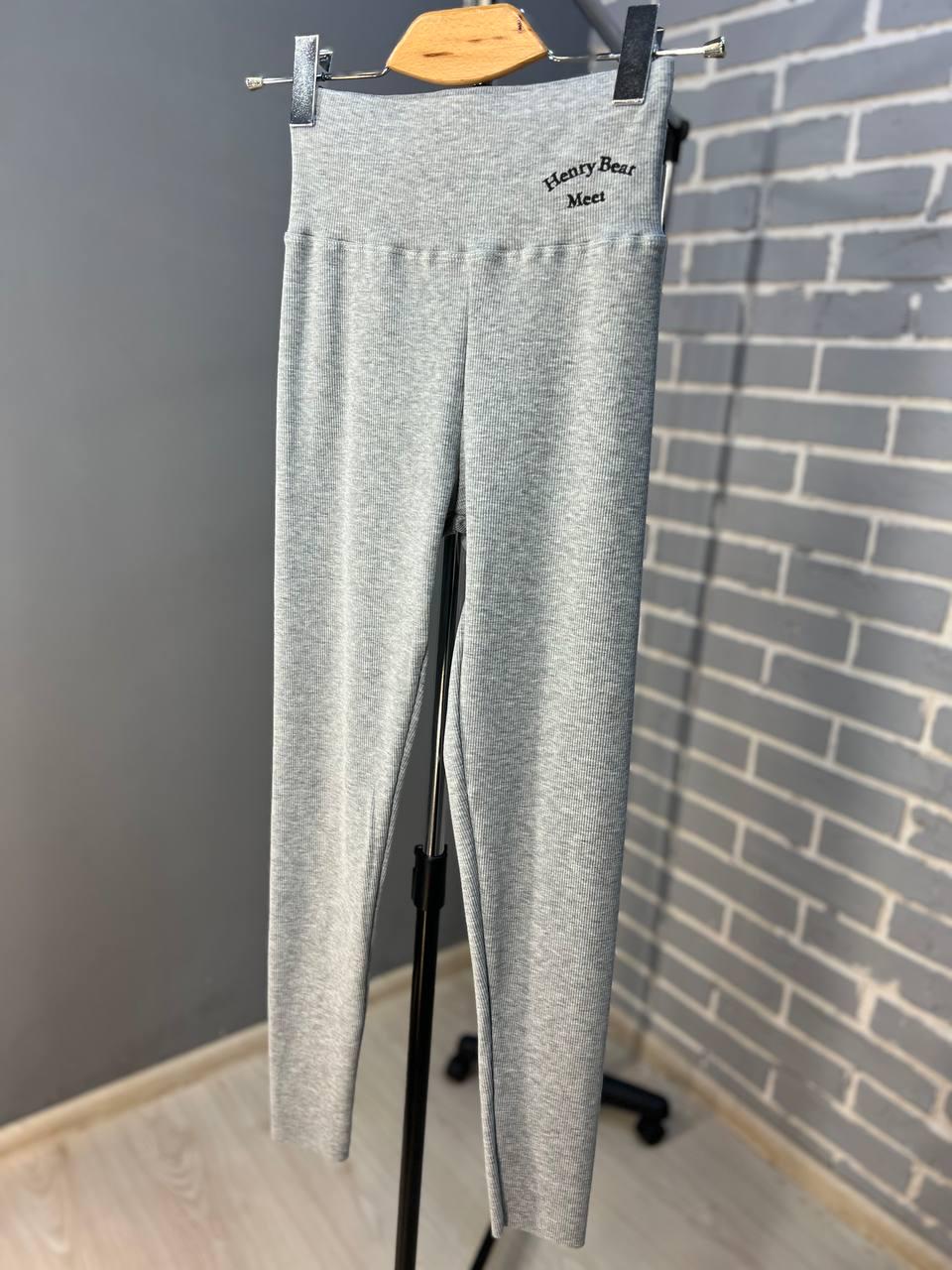 Лосины женские A-N 9608 из хлопка мелкий рубчик широкий пояс с вышивкой OS Серый (1611) - фото 4 Лосины женские A-N 9608 из хлопка мелкий рубчик широкий пояс с вышивкой OS Серый (1611) - фото 4