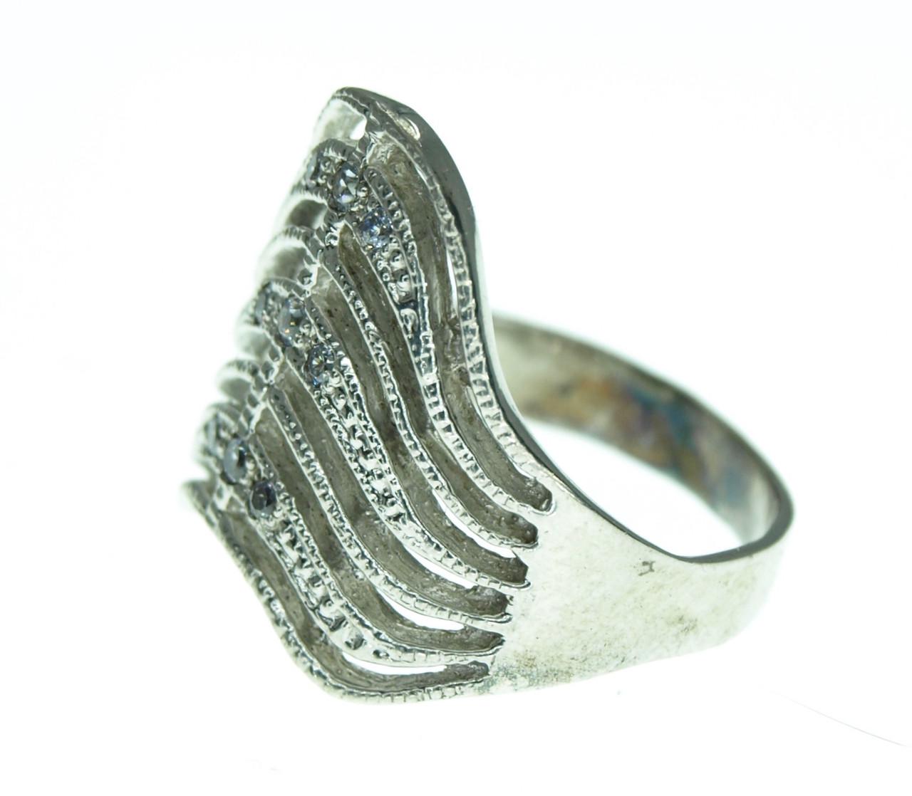 Кольцо из серебра с фианитом короной (2101900310к)