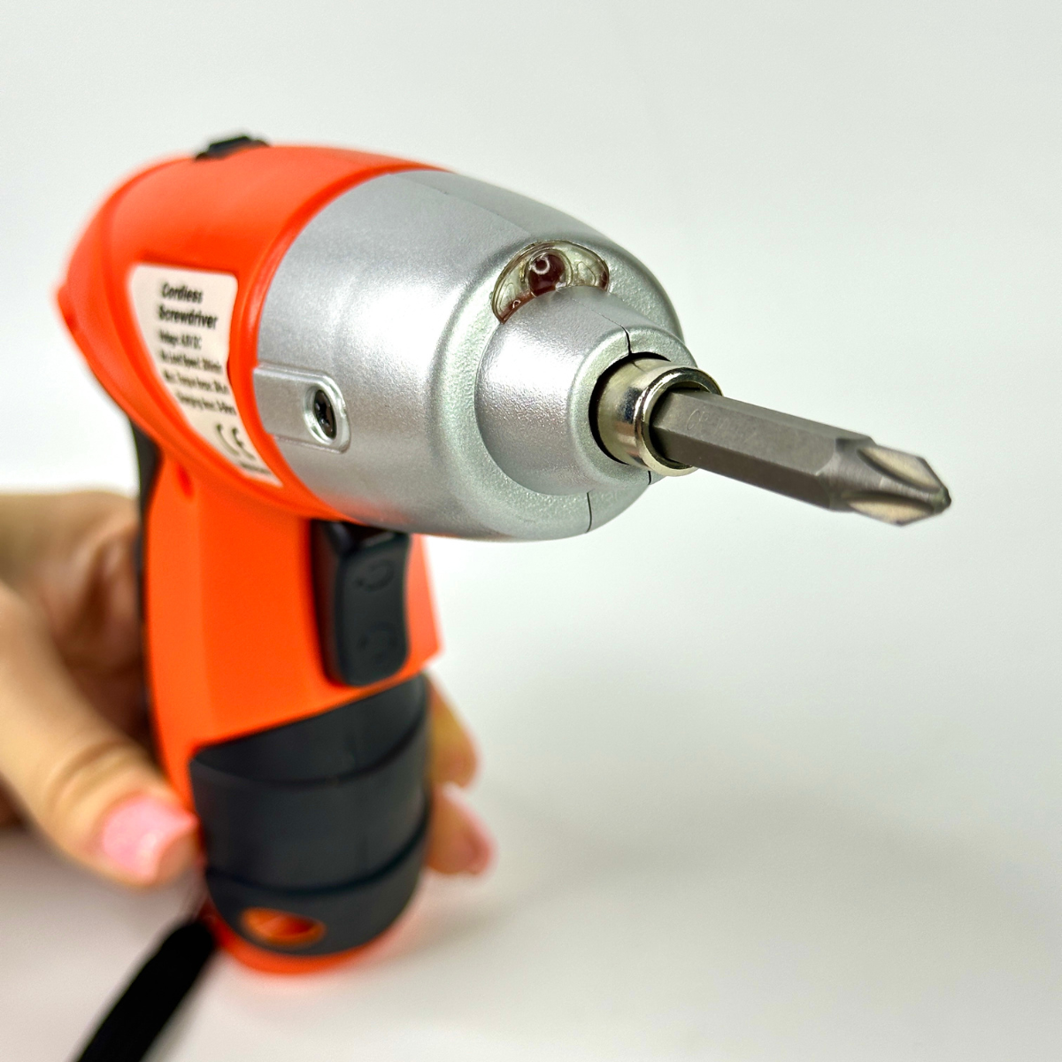 Электроотвертка аккумуляторная с 2 битами и реверсом Оранжевый (TUO-2) - фото 8 Электроотвертка аккумуляторная с 2 битами и реверсом Оранжевый (TUO-2) - фото 8