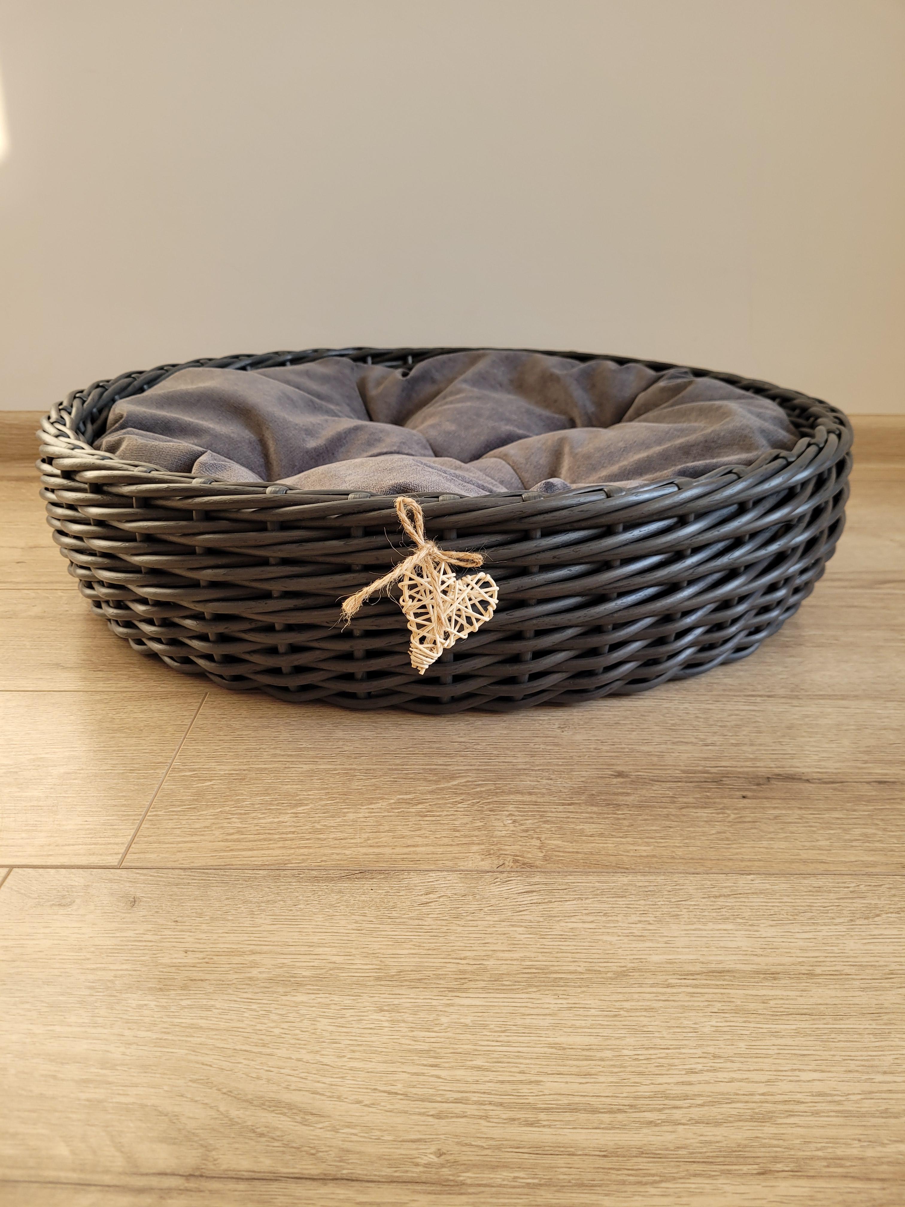 Лежак для животных из искусственного ротанга ручной работы M Графитовый (331005) - фото 2