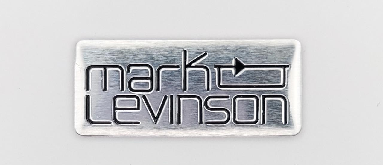 Эмблема Mark Levinson на сетку динамика 3,5х1,5 см (1670544969)