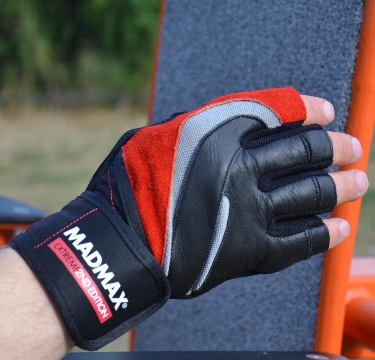 Рукавички для фітнесу MadMax MFG-568 Extreme 2nd edition XL Black/Red (58-68-MFG-568_XL) - фото 2