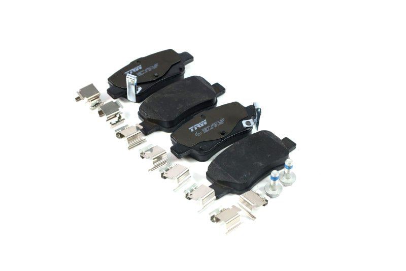 Тормозные колодки дисковые TRW Engine Components для Toyota Avensis/Avensis sw 1.6.1.8.2.0.2.0d-4d.2.2d-4d 09- задние (GDB4175)