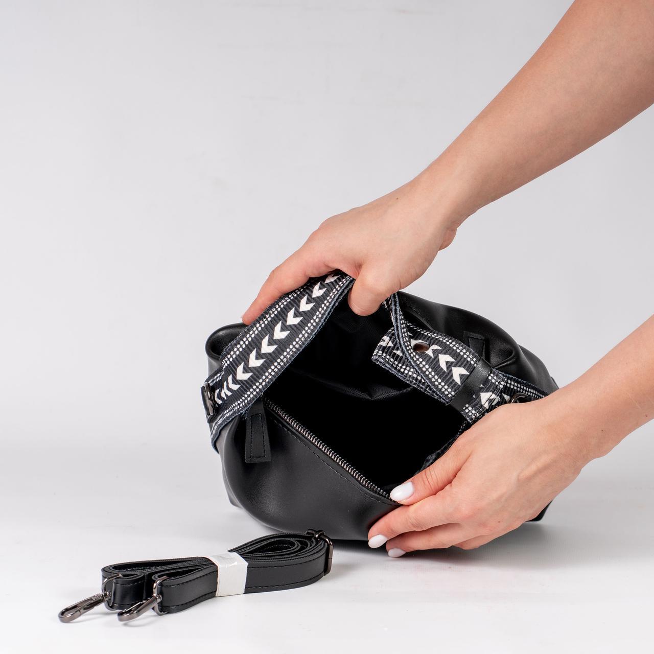 Сумка женская почтальон с длинным ремешком KVITUCHA № 53-24 Черный - фото 3