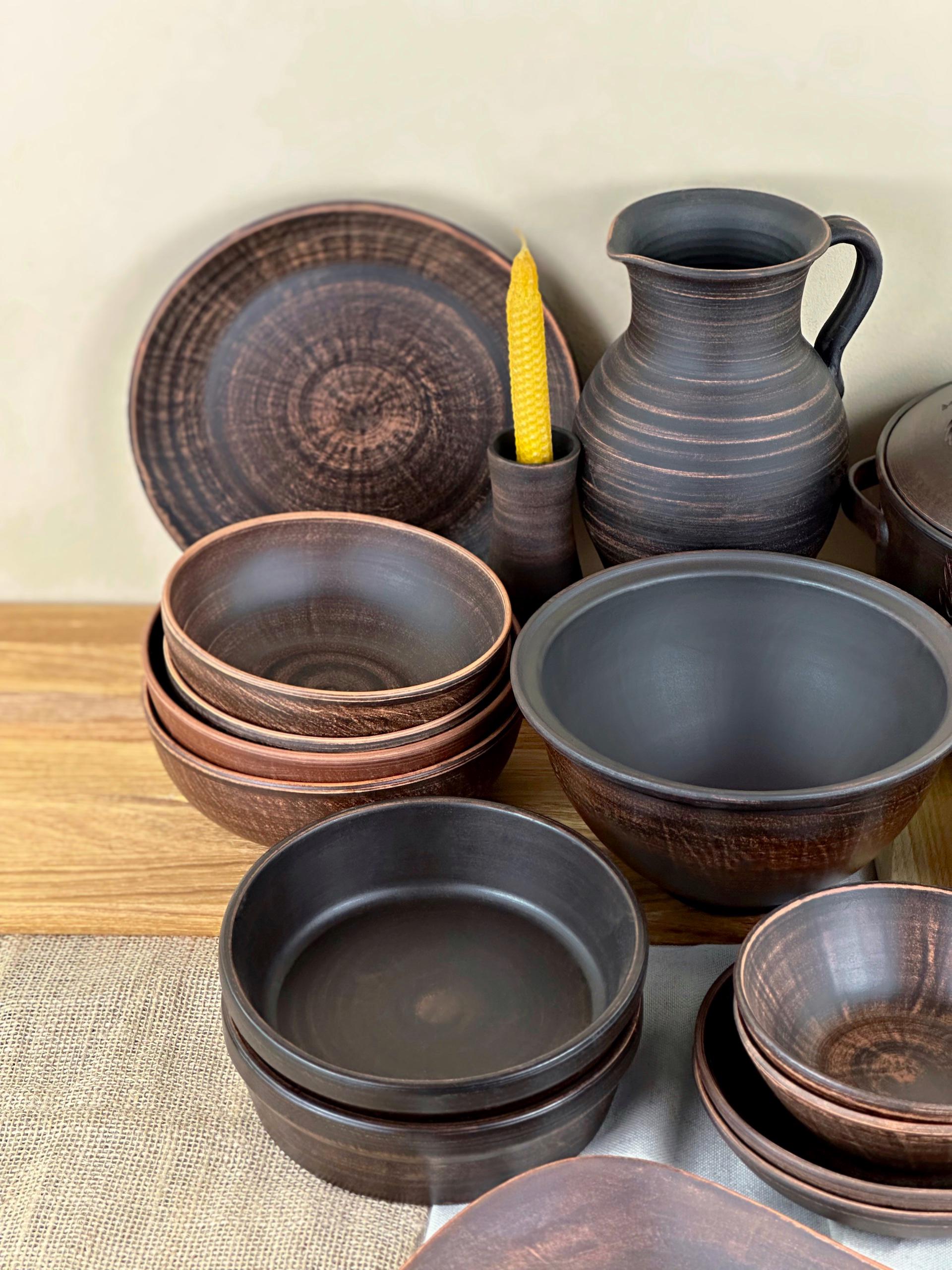 Набор керамической глиняной посуды Рождественский Двенадцать блюд большой гладкий (3129-6) - фото 5 Набор керамической глиняной посуды Рождественский Двенадцать блюд большой гладкий (3129-6) - фото 5