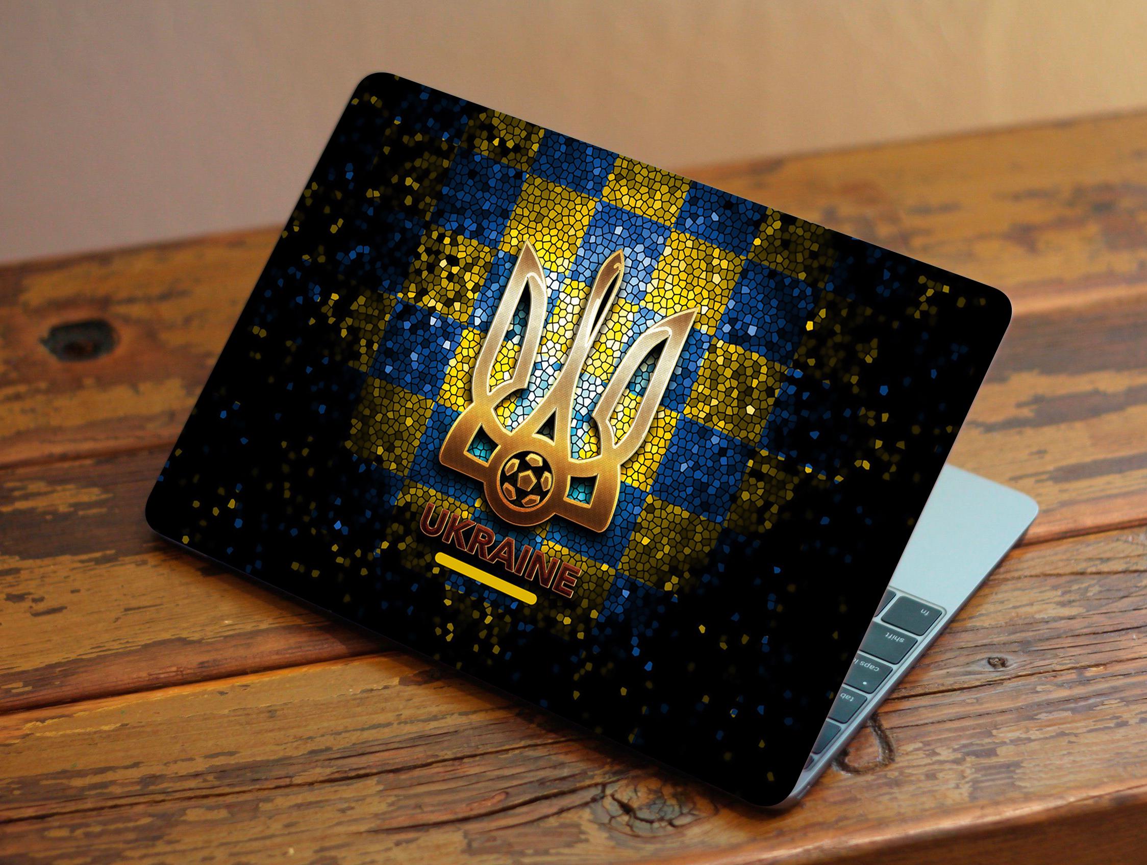 Захисна плівка-наклейка на ноутбук Герб Збірна України з футболу 385х260 мм
