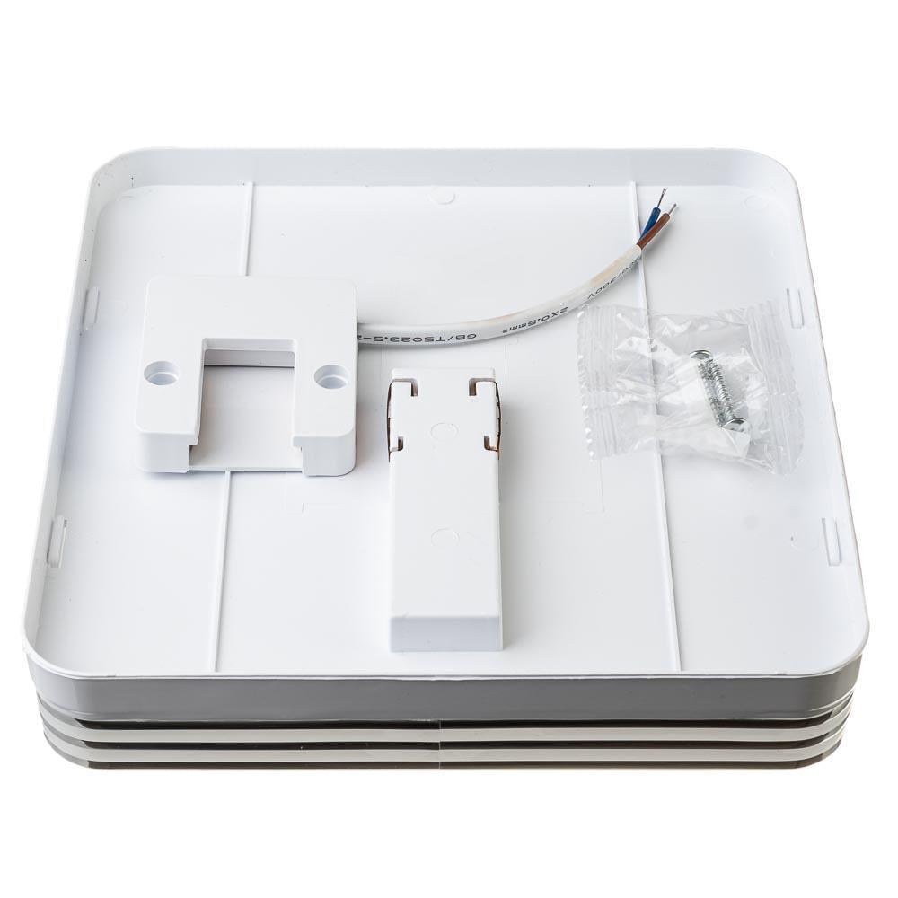 Светильник светодиодный AVT Silver square 24W 5000К IP44 24 Вт - фото 4 Светильник светодиодный AVT Silver square 24W 5000К IP44 24 Вт - фото 4