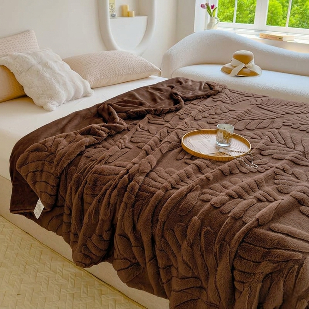 Плед на диван и кровать Luxury Blanket 200х230 см Коричневый (Plaid200LuxuryBrown)