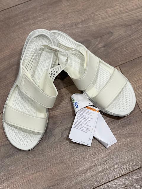 Сандалі Crocs LiteRide 360 р. W7/EUR 37-38 Almost White (9247432) - фото 7