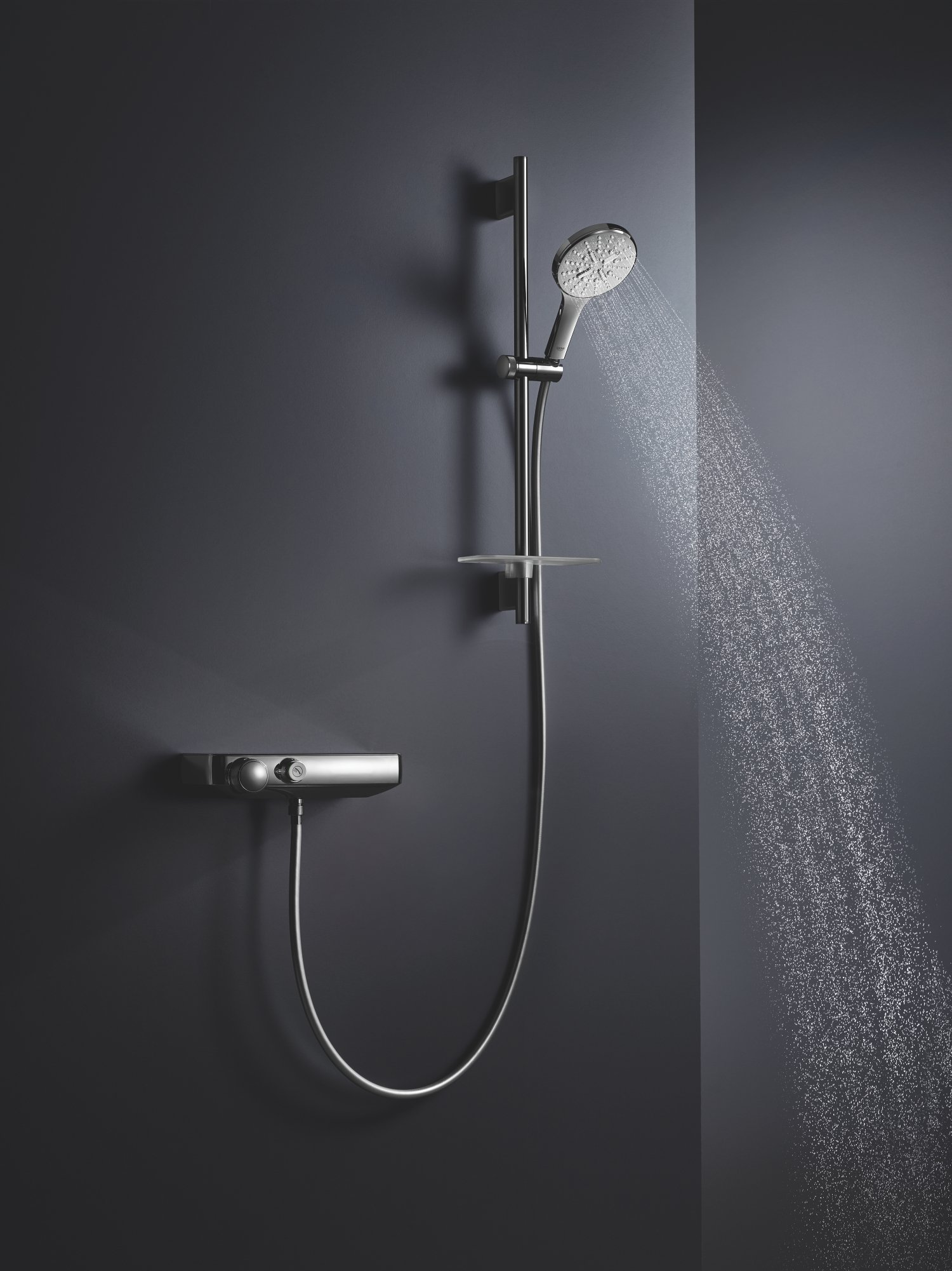 Ручний душ Grohe Rainshower SmartActive 3 режима струи (26574000) - фото 9