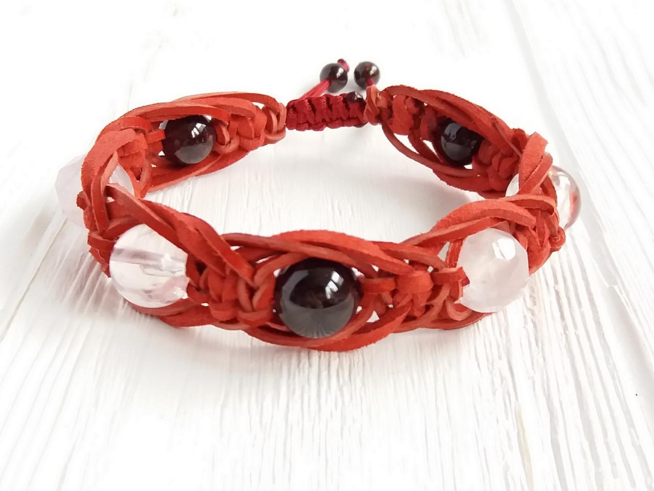 Браслет плетеный с Гранатом/Розовым кварцем d 12 мм (1896051030)