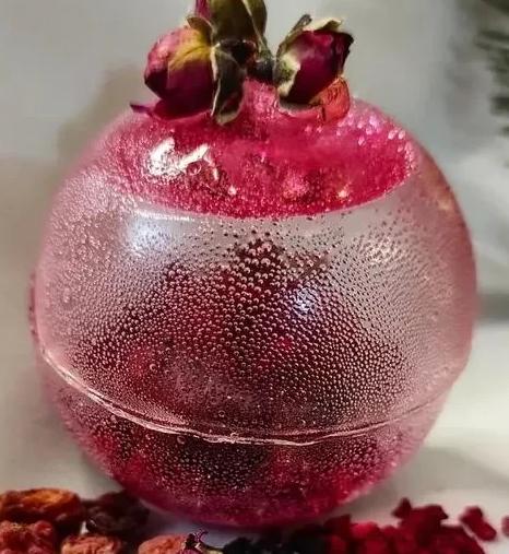 Чайная бомбочка Малиновый полоска ручная работа в подарочной упаковке (28534068)