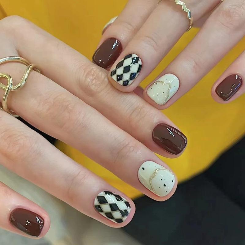 Накладные ногти с клеем Bananahall LK13385 24 шт. Бордовый (A9890) - фото 7 Накладные ногти с клеем Bananahall LK13385 24 шт. Бордовый (A9890) - фото 7