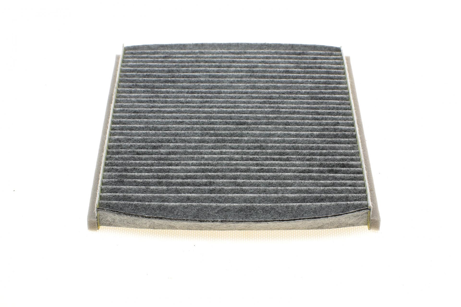 Фильтр салона PURFLUX для Fiat Bravo 07-14/Stilo 01-08 угольный (AHC190)