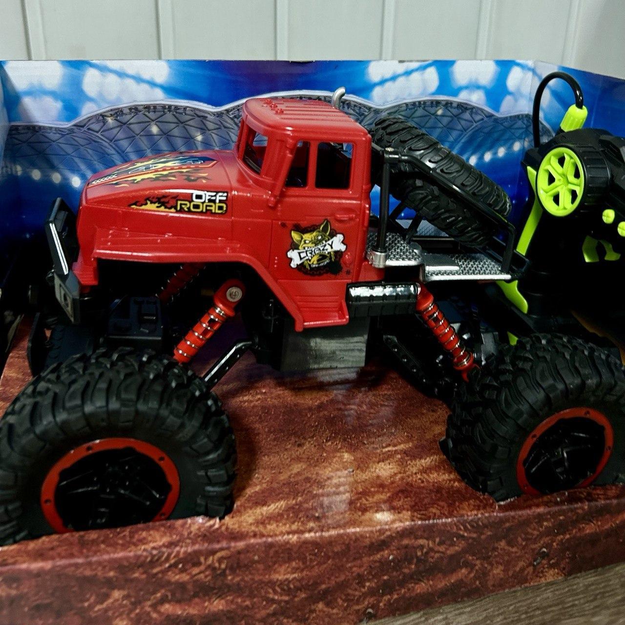 Радиоуправляемая машинка детская Джип Монстр Трак на пульте (G265106-091-215 red) - фото 8 Радиоуправляемая машинка детская Джип Монстр Трак на пульте (G265106-091-215 red) - фото 8