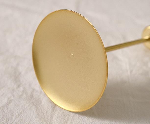 Підсвічник 15044 2,8х9х16,5 см Золотий (5003207) - фото 7 Підсвічник 15044 2,8х9х16,5 см Золотий (5003207) - фото 7