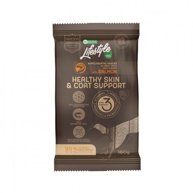 Лакомство беззерновое Nature's Protection Lifestyle Grain Free Salmon Healthy Skin&Coat Support с лососем для молодых собак всех пород 160 г