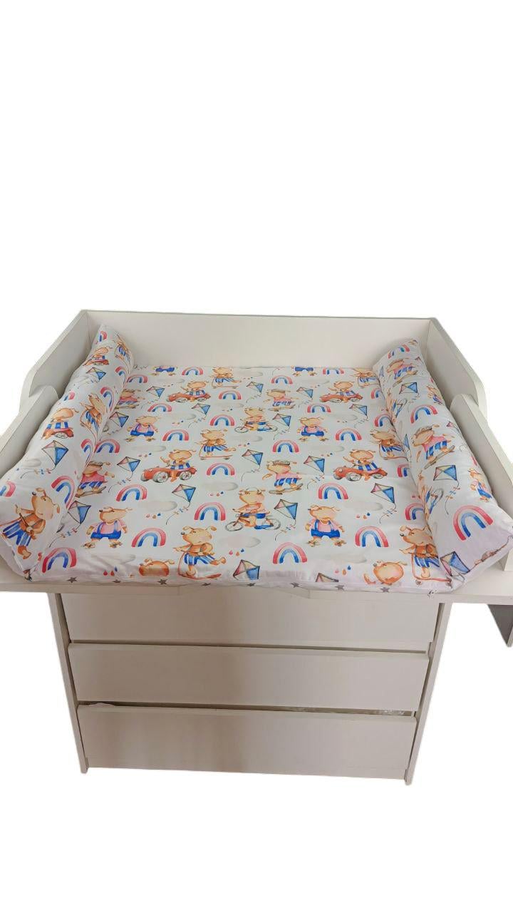 Пеленальный матрас двусторонний на детский комод с принтом Бегемот 90х70 см (1479) Пеленальный матрас двусторонний на детский комод с принтом Бегемот 90х70 см (1479)