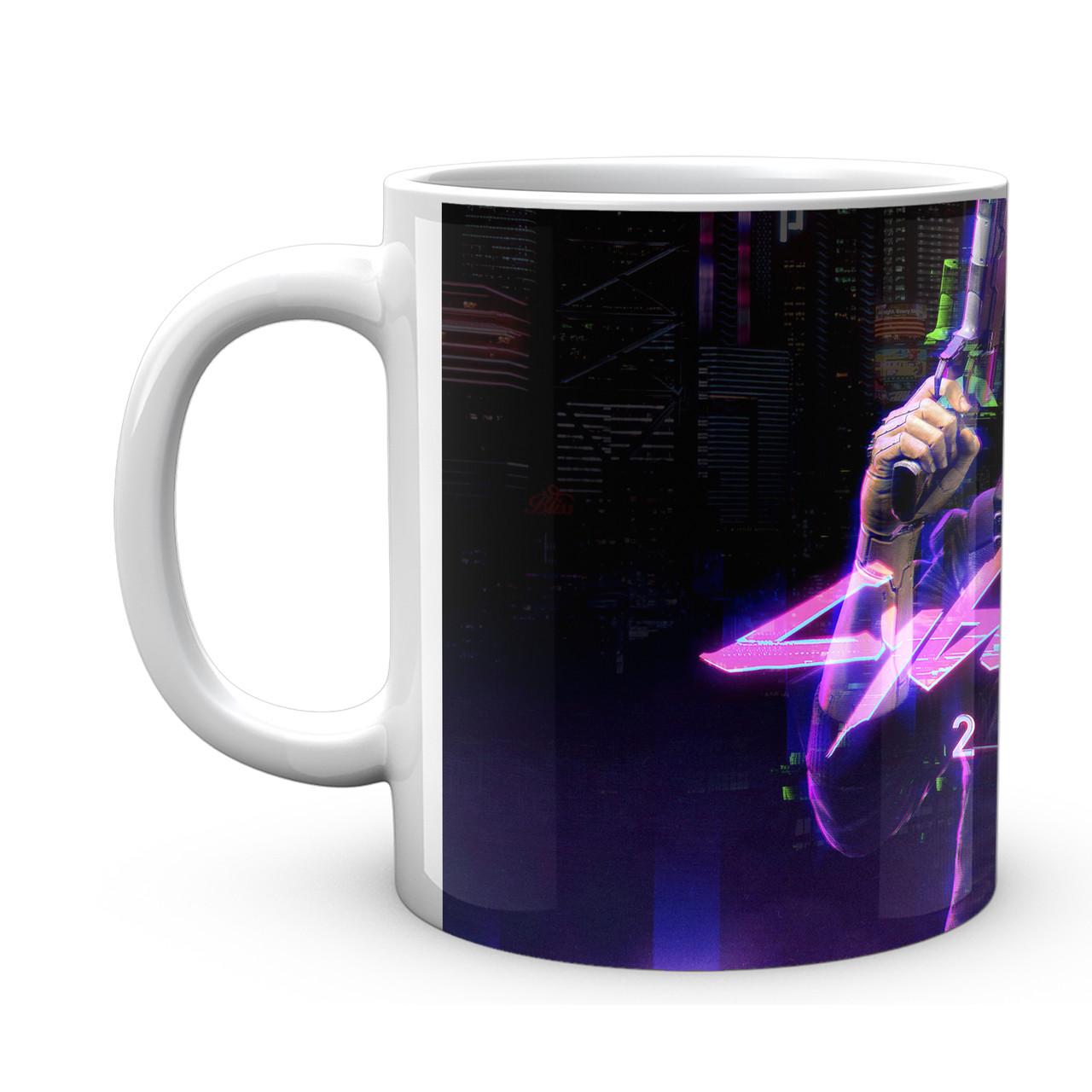 Чашка Gee! Cyberpunk 2077 постер с розовым названием CY 02.570