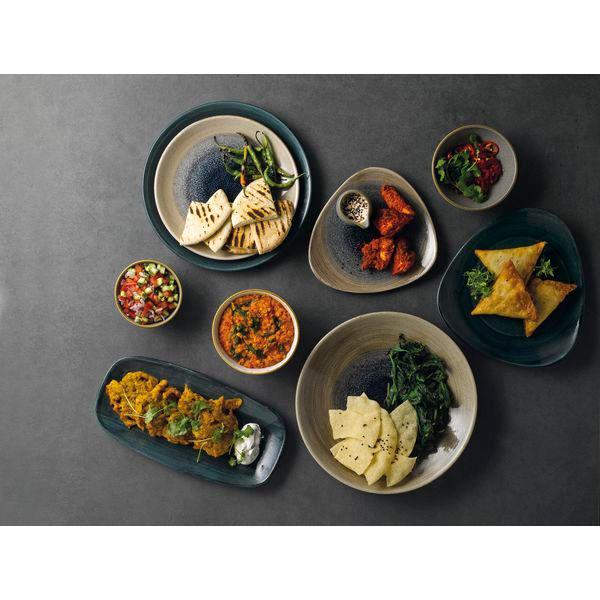 Тарелка обеденная Churchill Stonecast Aqueous треугольная 26,5 см Brown (SABTTR101) - фото 3 Тарелка обеденная Churchill Stonecast Aqueous треугольная 26,5 см Brown (SABTTR101) - фото 3