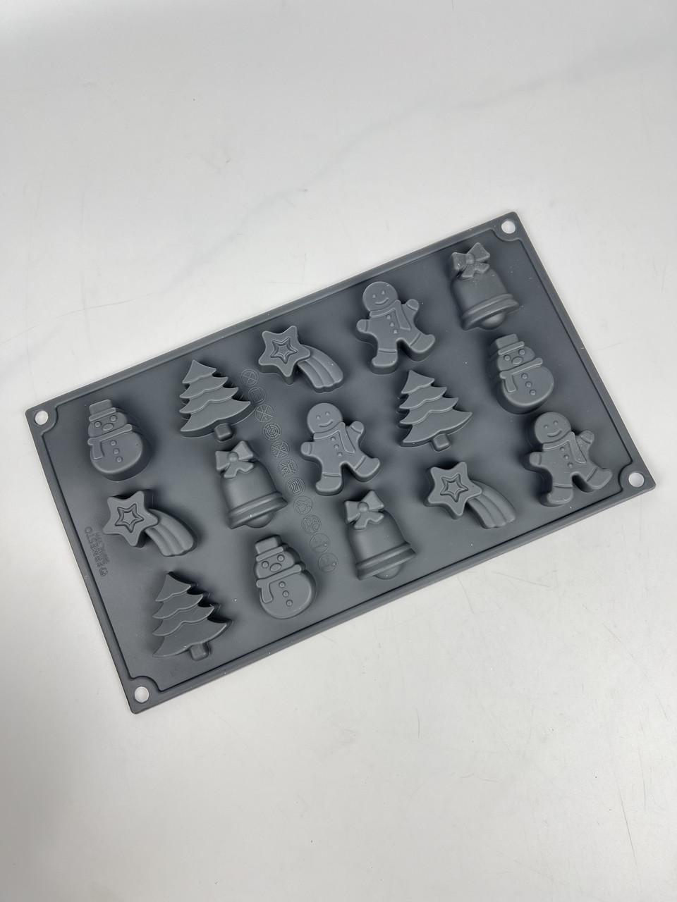 Форма для выпечки Ernesto силиконовая новогодняя 29,5/27,2/1,5 см Серый