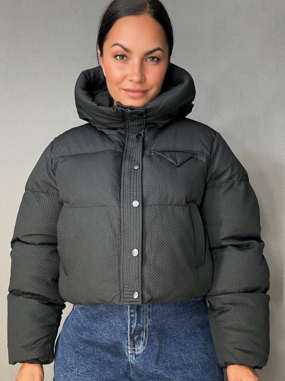 Куртка женская LADY YEP 10039 вафельная пуффер оверсайз с капюшоном р. 42 Черный (4887) - фото 3 Куртка женская LADY YEP 10039 вафельная пуффер оверсайз с капюшоном р. 42 Черный (4887) - фото 3